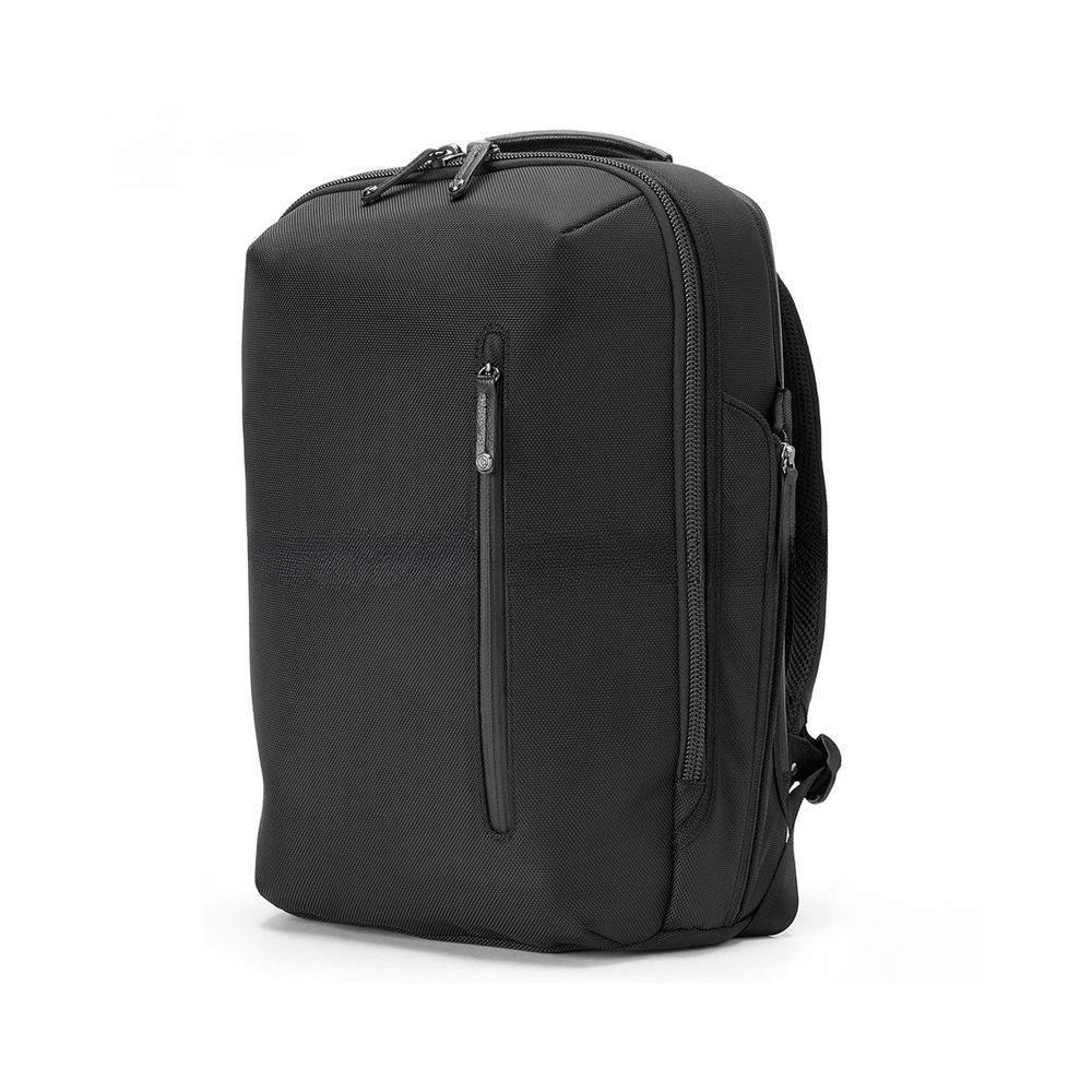 Booq backpacks top
